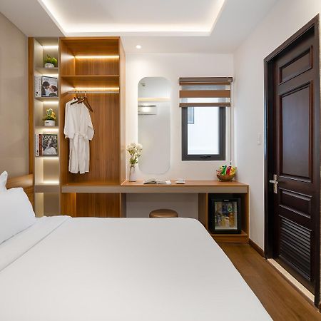 Duong Gia Hotel Dn By - Bay Luxury Da Nang Buitenkant foto